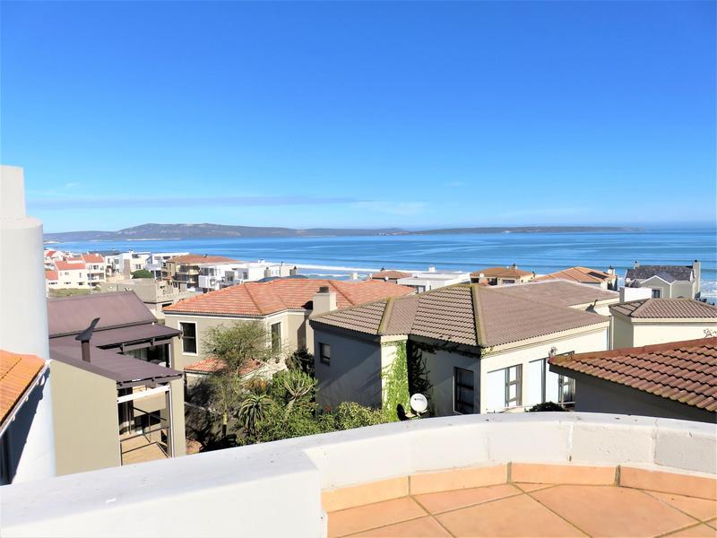 4 Bedroom Property for Sale in Calypso Beach Western Cape